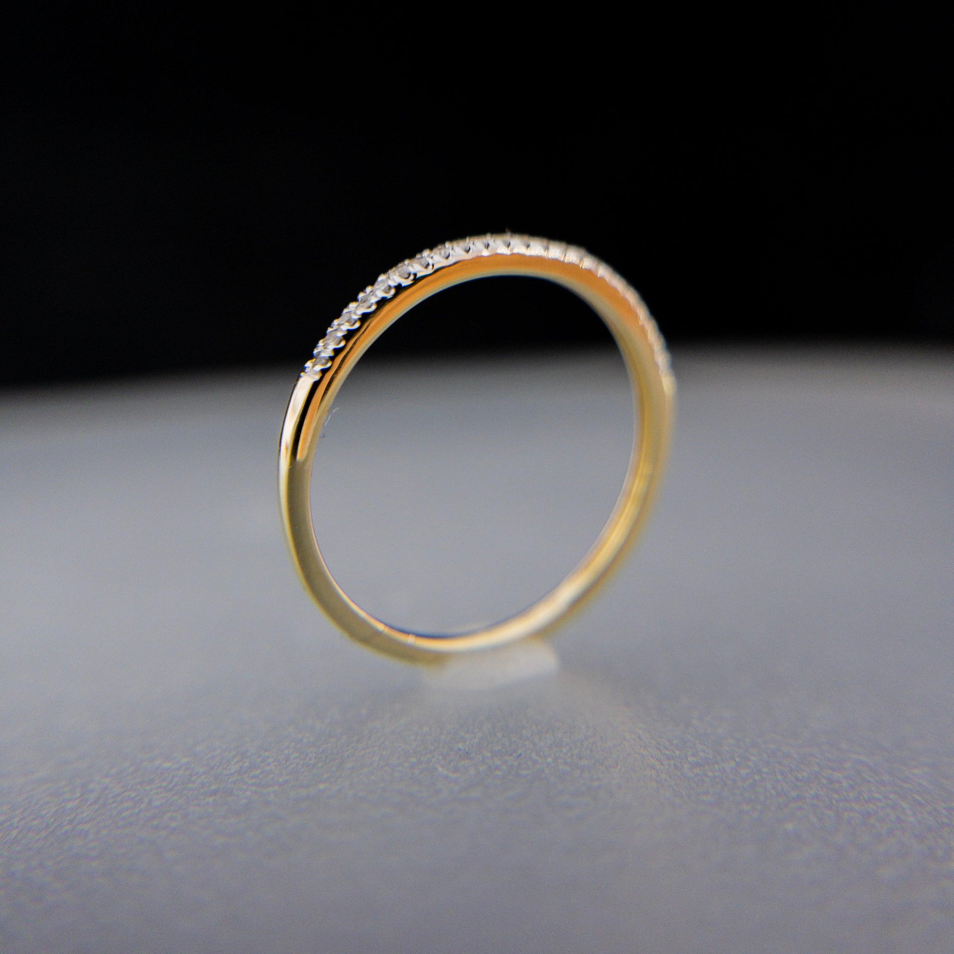 Churumbela Oro 14k con Diamantes 0.08ctw - Vanessa Joyas