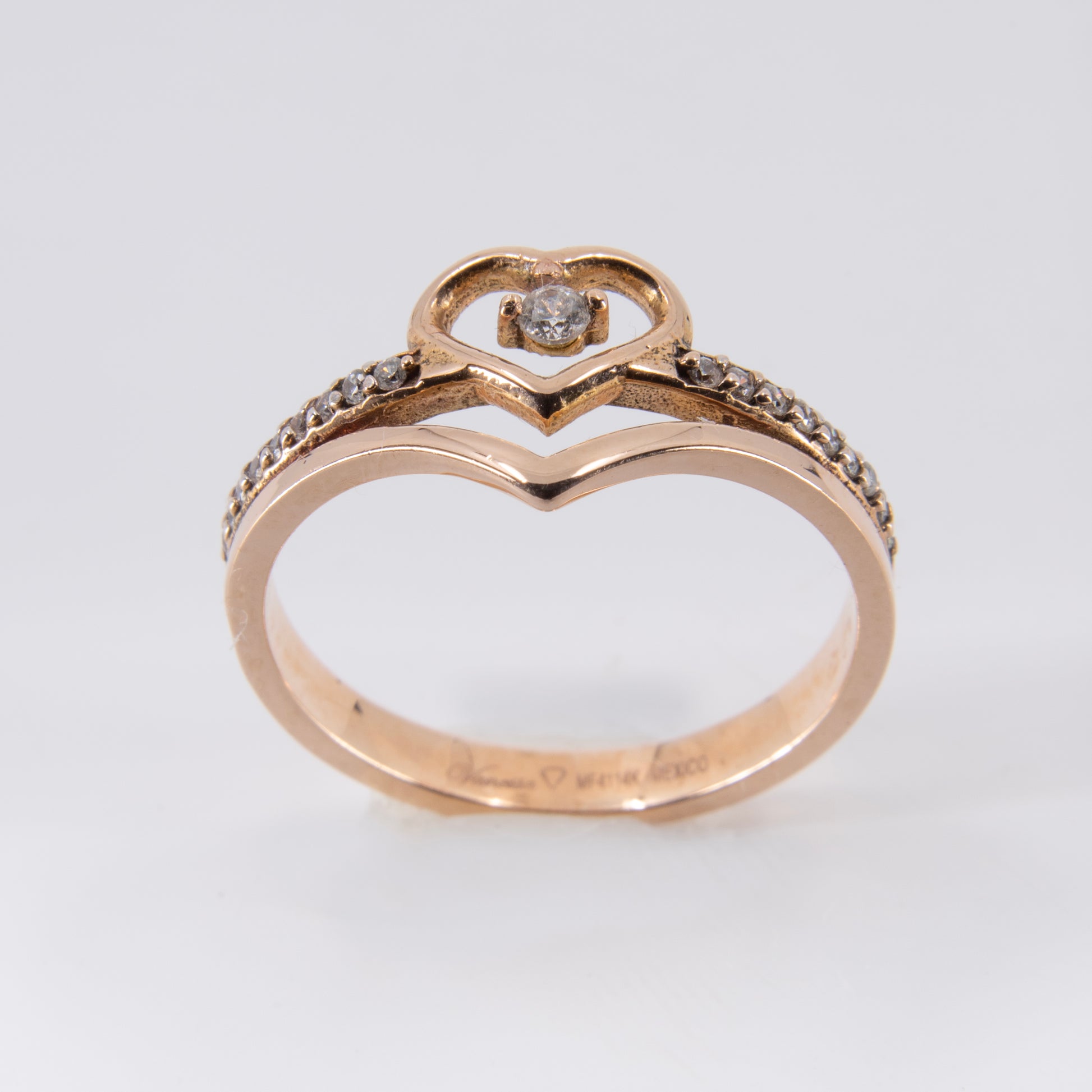 Anillo de Corazón Oro Rosa 14k con Circonias