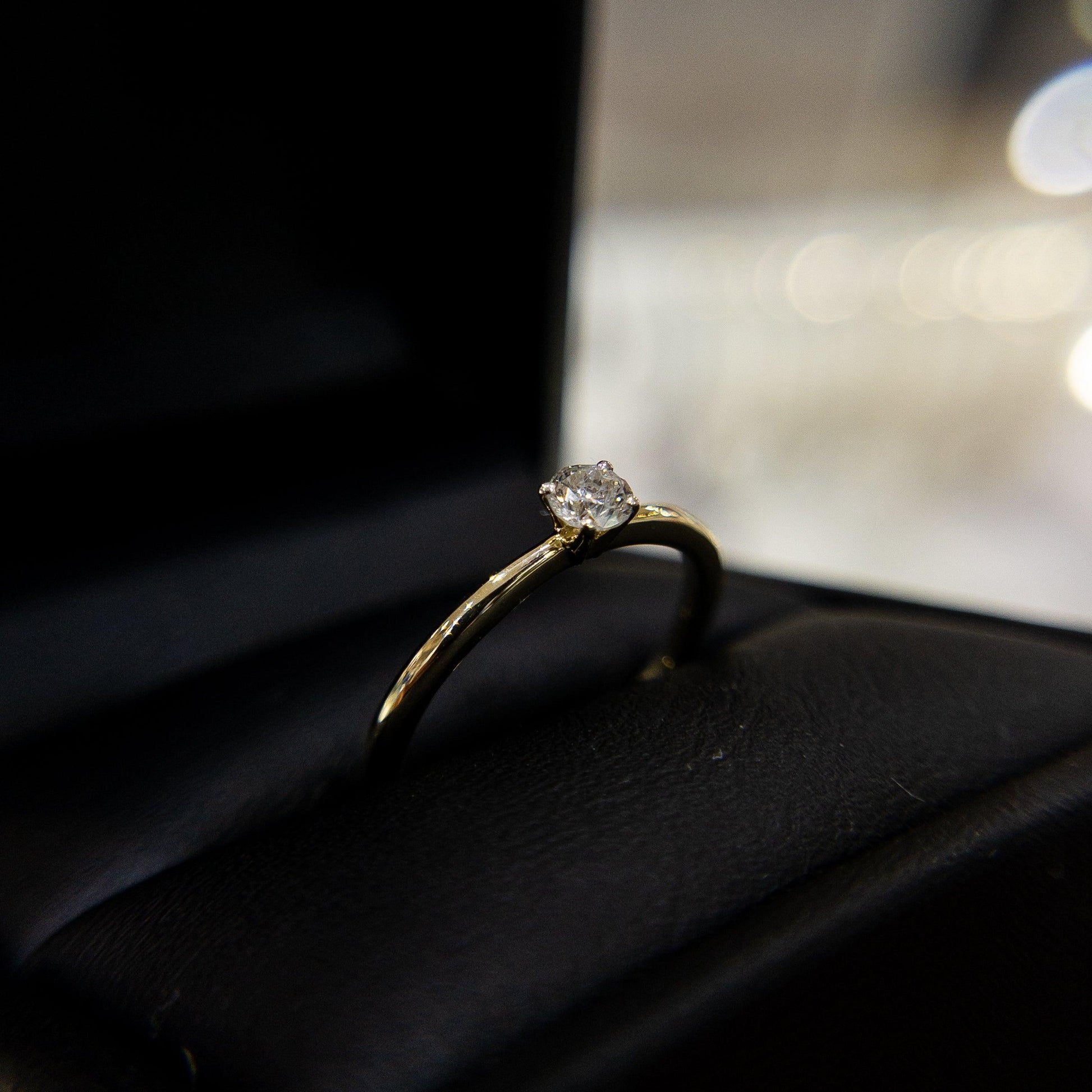 Anillo de Compromiso Solitario de 14k con Diamante 0.25 ctw - Vanessa Joyas