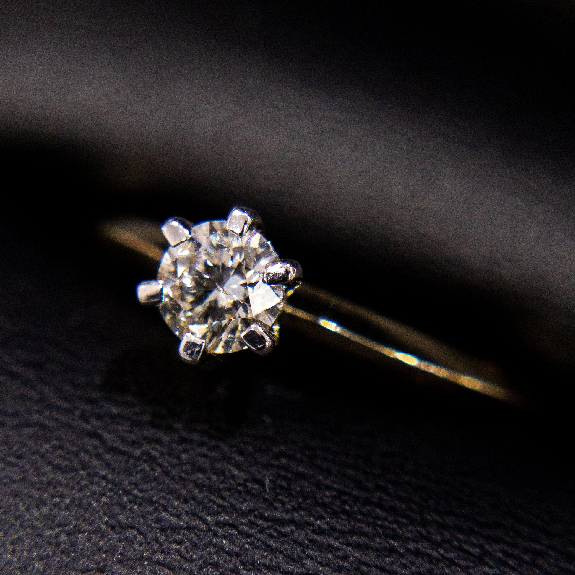 Anillo de Compromiso 14k Solitario con Diamante 0.33ctw - Vanessa Joyas