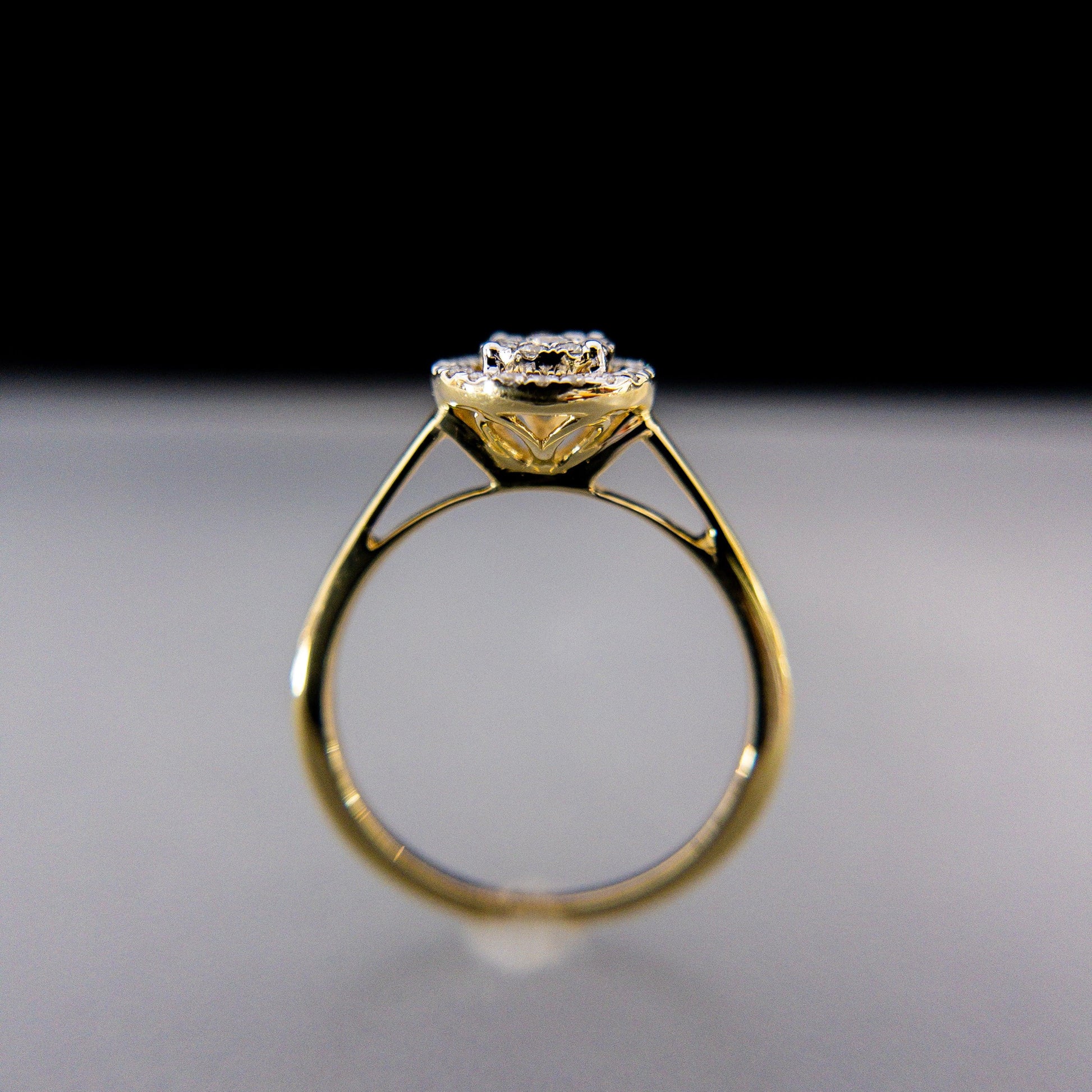 Anillo de Compromiso con Diamantes Halo 0.25 ctw - Vanessa Joyas