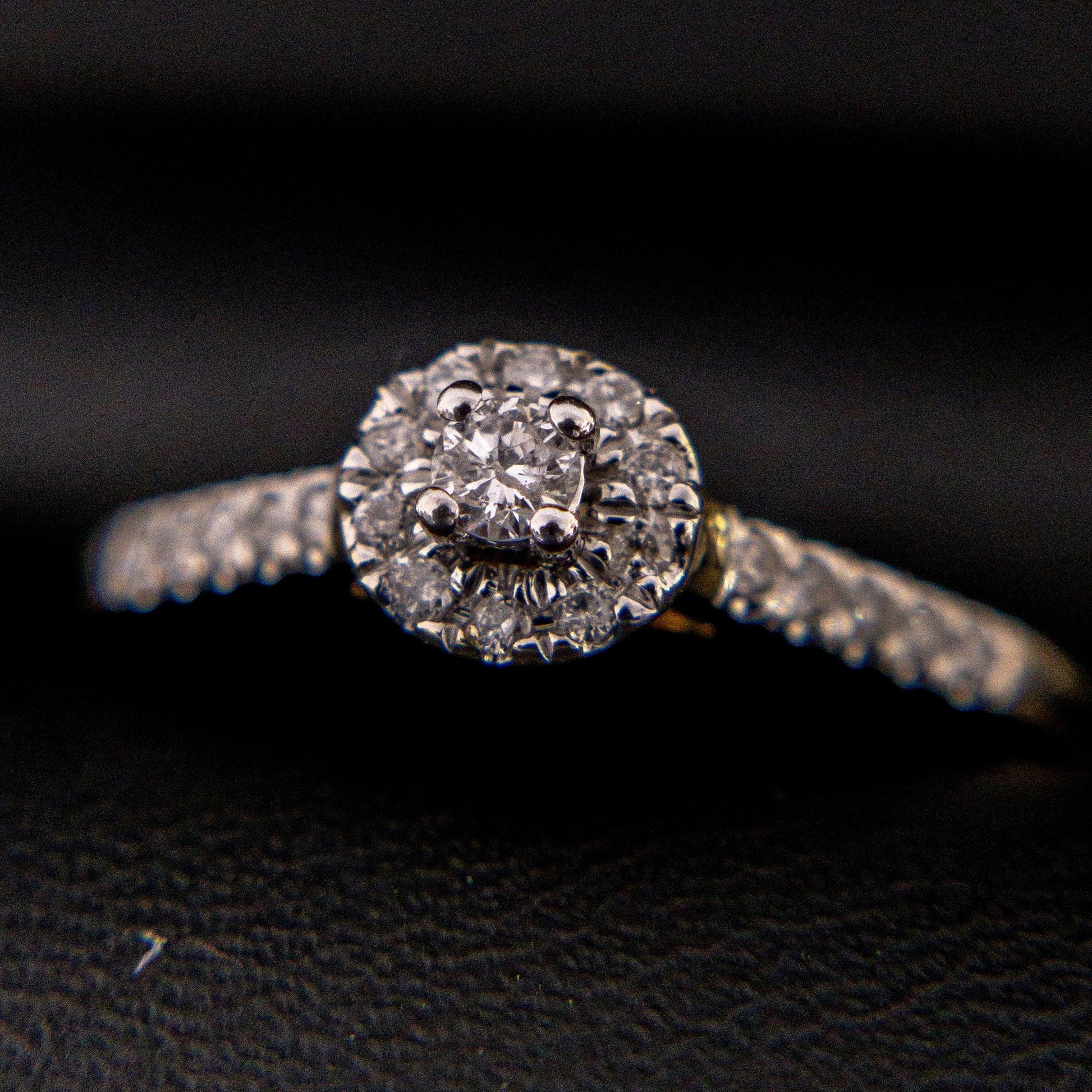 Anillo de Compromiso 17 puntos de Diamante - Vanessa Joyas
