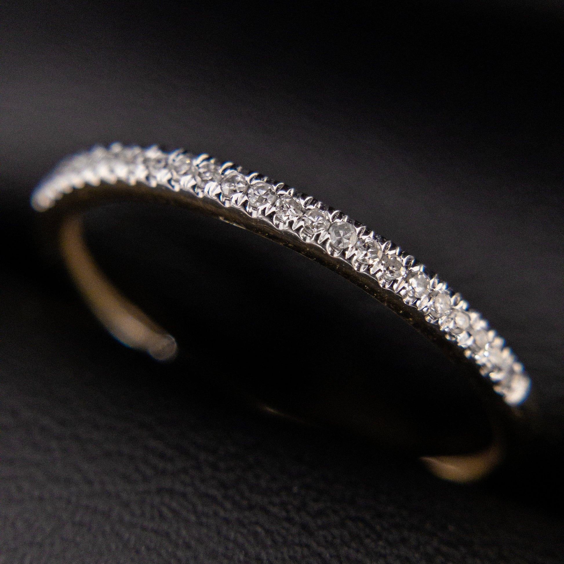 Churumbela Oro 14k con Diamantes 0.08ctw - Vanessa Joyas