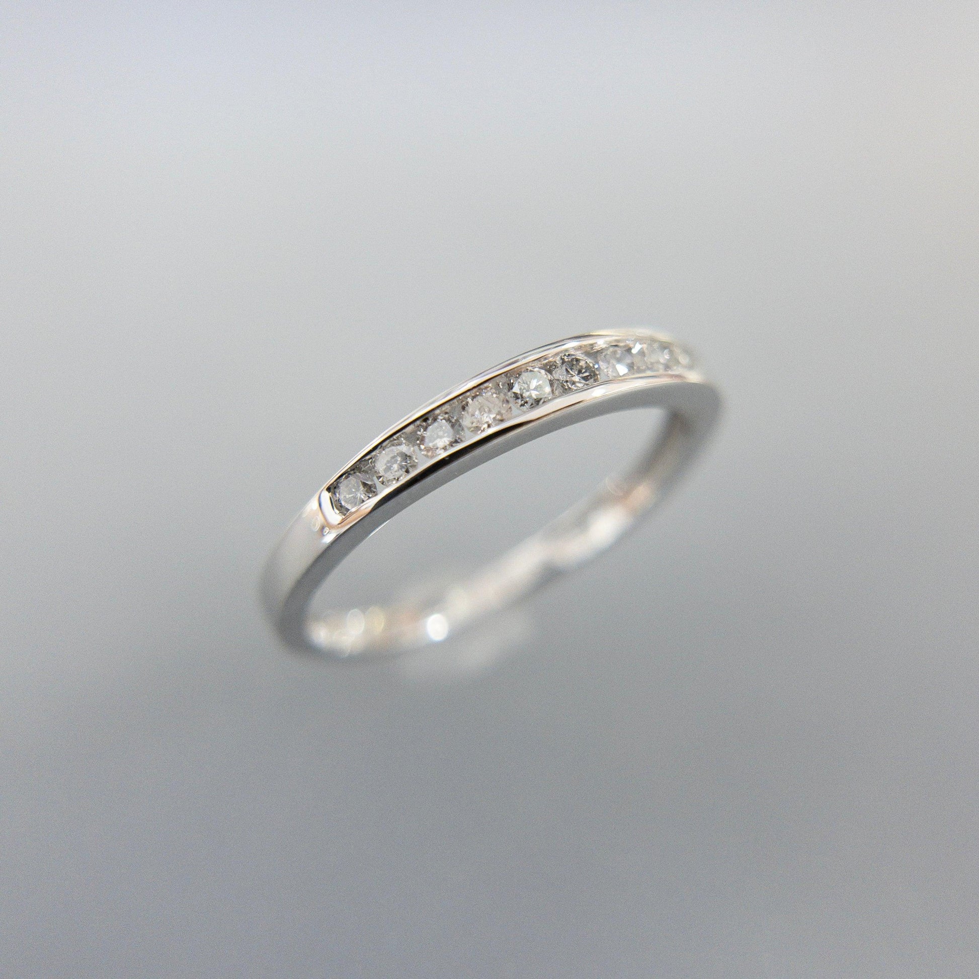 Churumbela con Diamantes 0.25ctw Oro Blanco - Vanessa Joyas