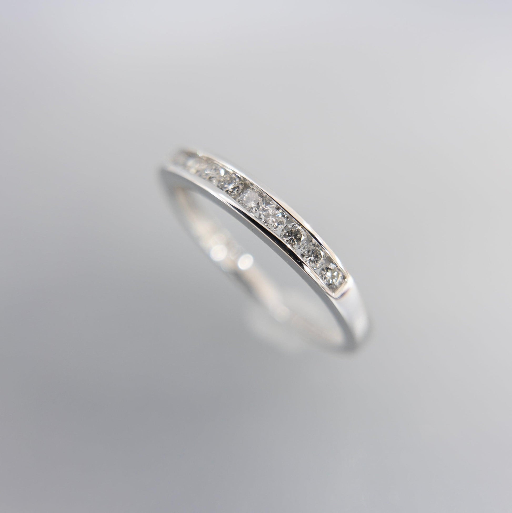 Churumbela con Diamantes 0.25ctw Oro Blanco - Vanessa Joyas