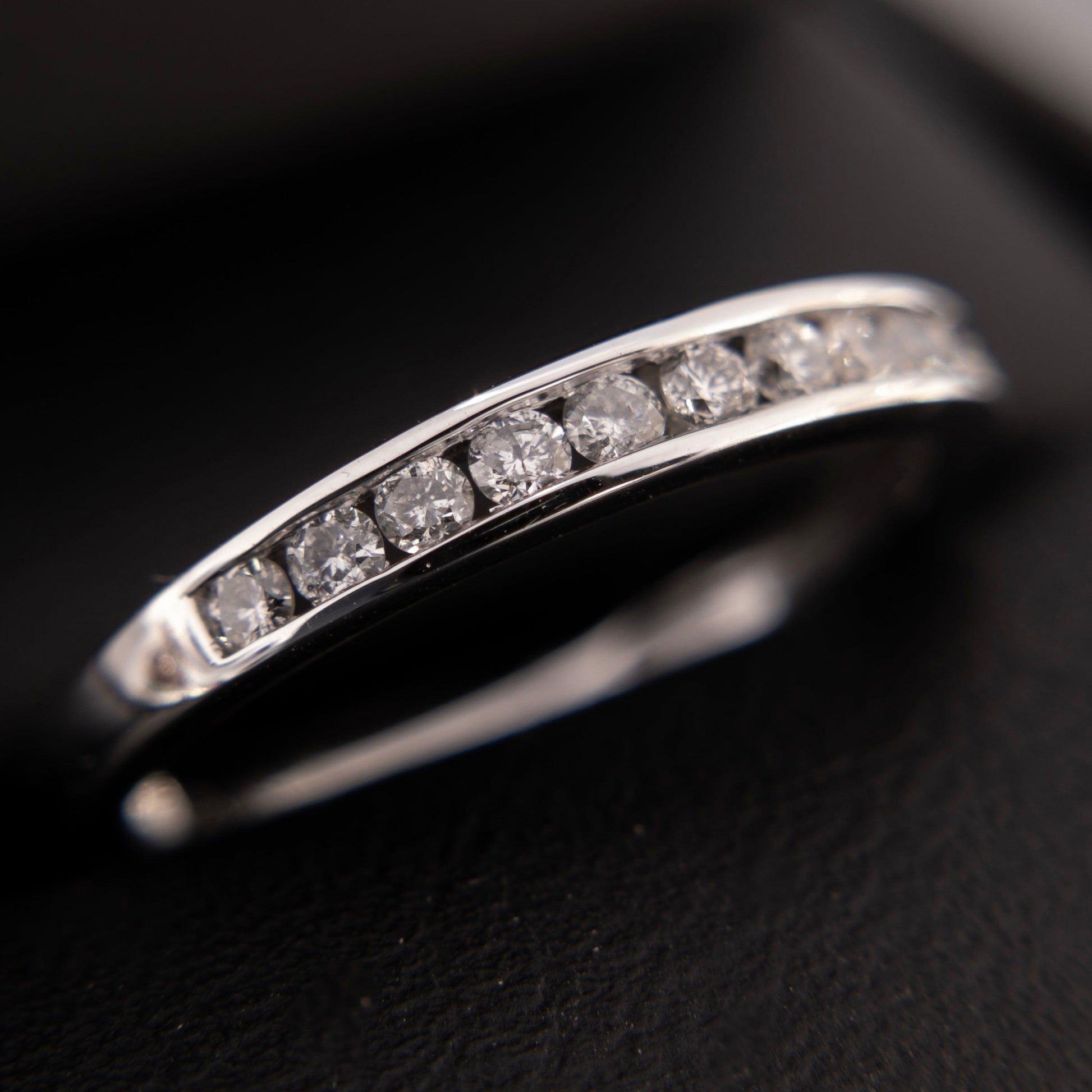 Churumbela con Diamantes 0.25ctw Oro Blanco - Vanessa Joyas